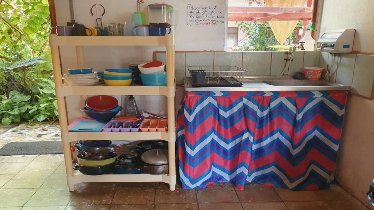 Cabinas Palmer Makanda Cahuita Ngoại thất bức ảnh