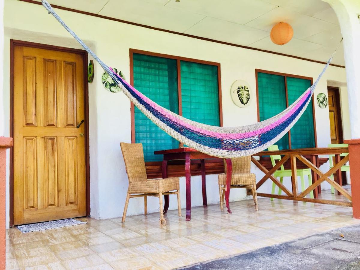Cabinas Palmer Makanda Cahuita Ngoại thất bức ảnh