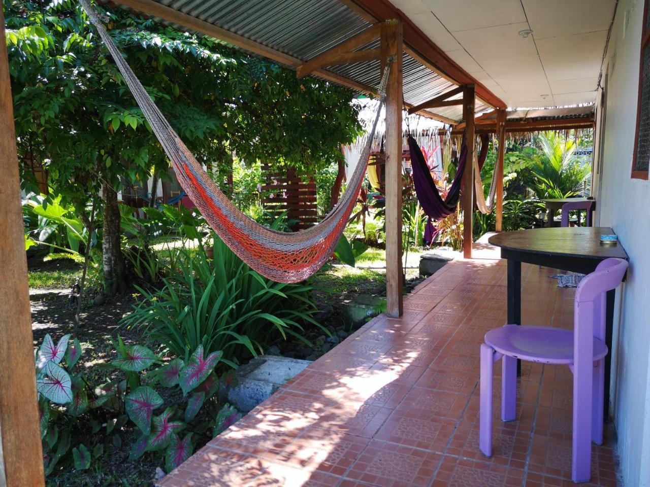 Cabinas Palmer Makanda Cahuita Ngoại thất bức ảnh