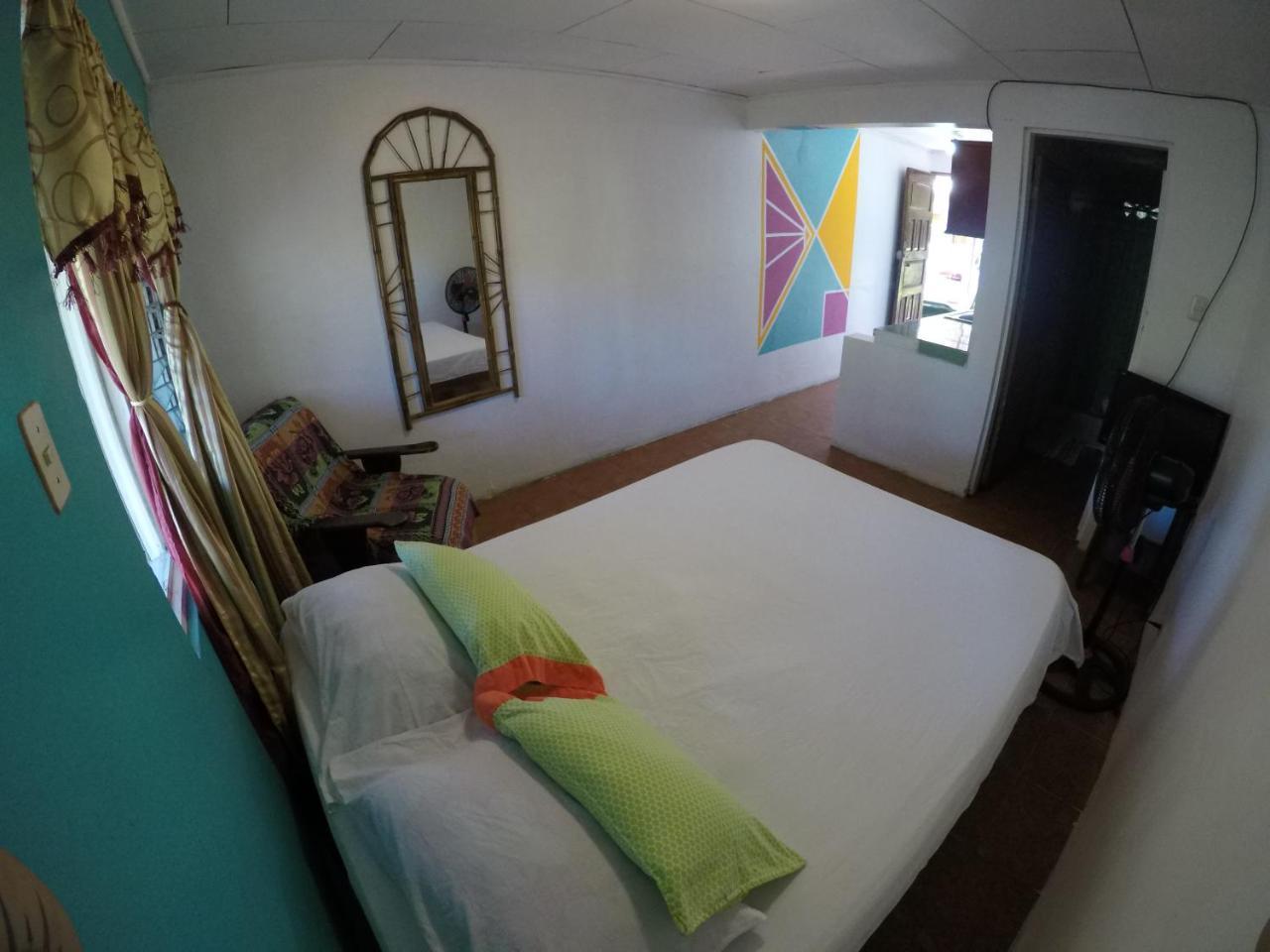 Cabinas Palmer Makanda Cahuita Ngoại thất bức ảnh