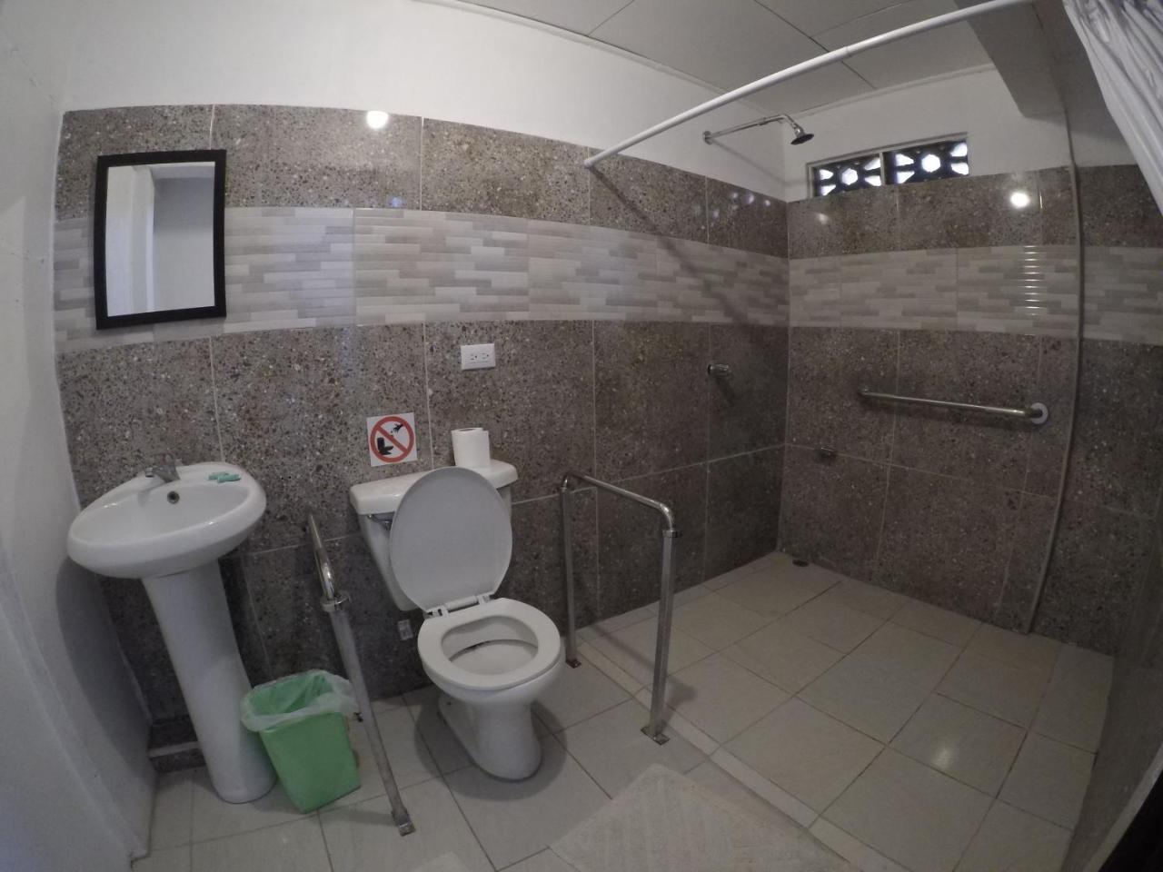 Cabinas Palmer Makanda Cahuita Ngoại thất bức ảnh